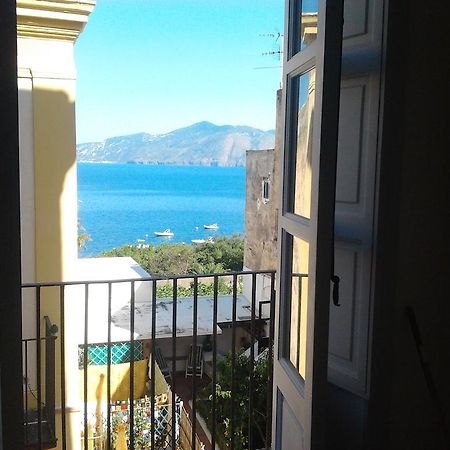 Appartamenti Del Comandante Santa Marina Salina Quarto foto